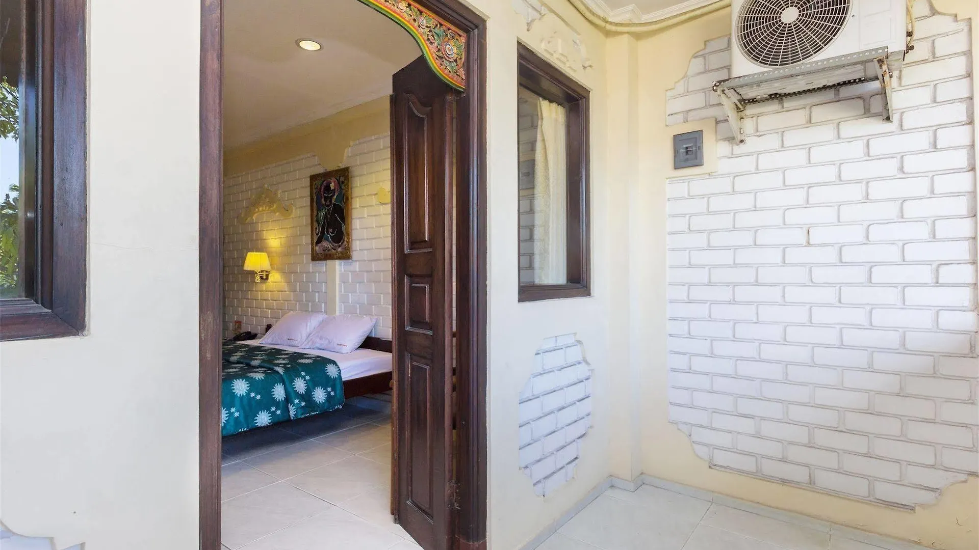 Reddoorz @ Arjuna Double Six سمينياك 2*,  إندونيسيا